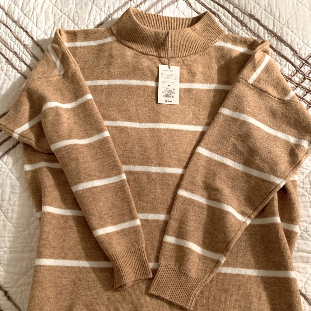 NWT cowl neck Target stripe tunic sweater